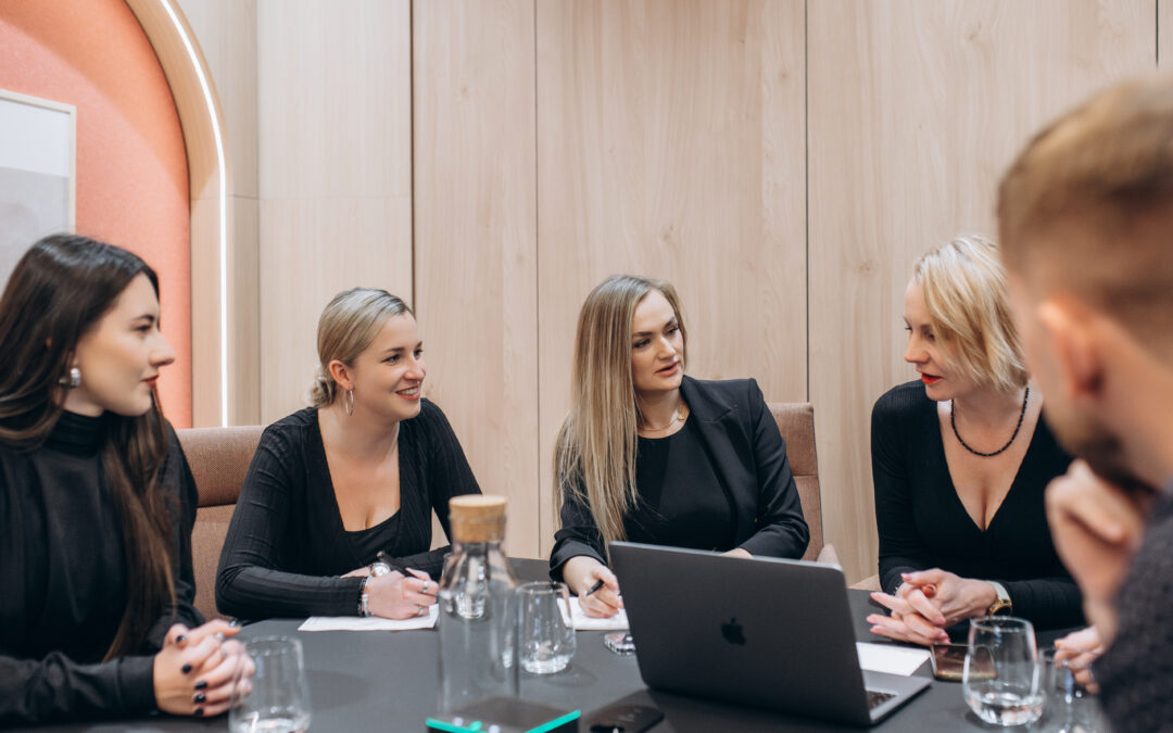 Proč se vyplatí obohatit obchodní tým o juniorní talenty?